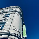 City Residence Rooms & Apartments